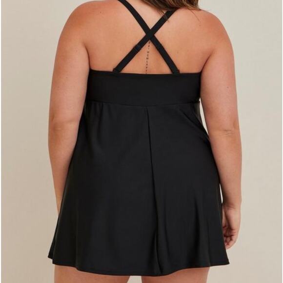 Torrid Black Wireless Mid Strapless Swim Dress With Brief 2X NWT 15066990 - Picture 2 of 16